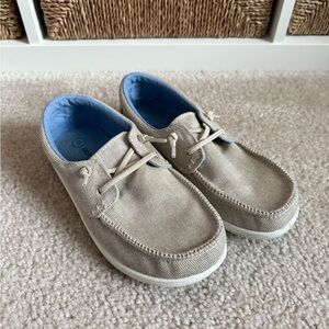 Cat & Jack Boys Slip On Sneakers (2)